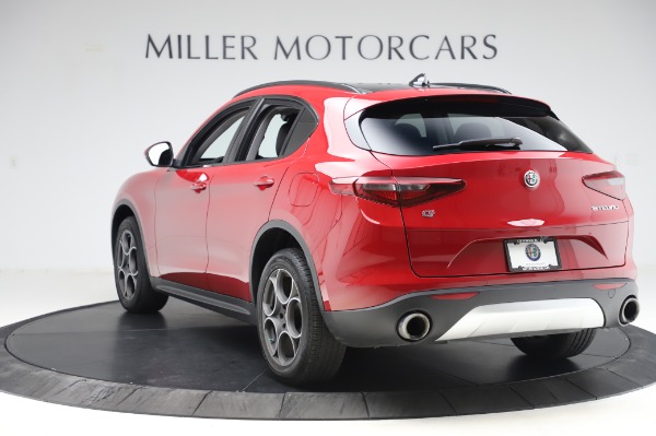 Used 2018 Alfa Romeo Stelvio Sport Q4 for sale Sold at Pagani of Greenwich in Greenwich CT 06830 5