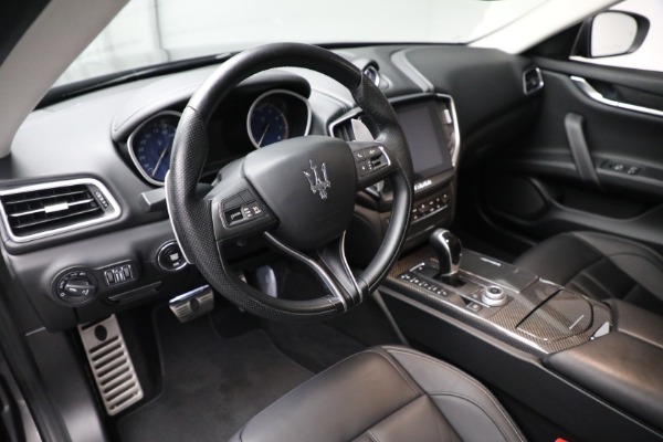Used 2018 Maserati Ghibli SQ4 GranSport Nerissimo for sale Sold at Pagani of Greenwich in Greenwich CT 06830 13