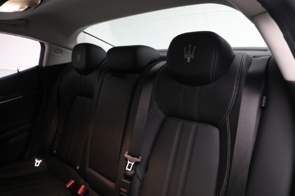 Used 2018 Maserati Ghibli SQ4 GranSport Nerissimo for sale Sold at Pagani of Greenwich in Greenwich CT 06830 20