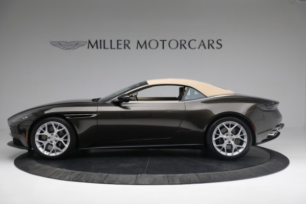 Used 2019 Aston Martin DB11 Volante for sale Sold at Pagani of Greenwich in Greenwich CT 06830 14