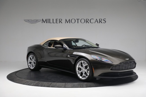 Used 2019 Aston Martin DB11 Volante for sale Sold at Pagani of Greenwich in Greenwich CT 06830 17
