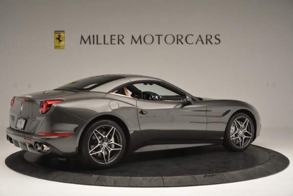 Used 2015 Ferrari California T for sale Sold at Pagani of Greenwich in Greenwich CT 06830 20