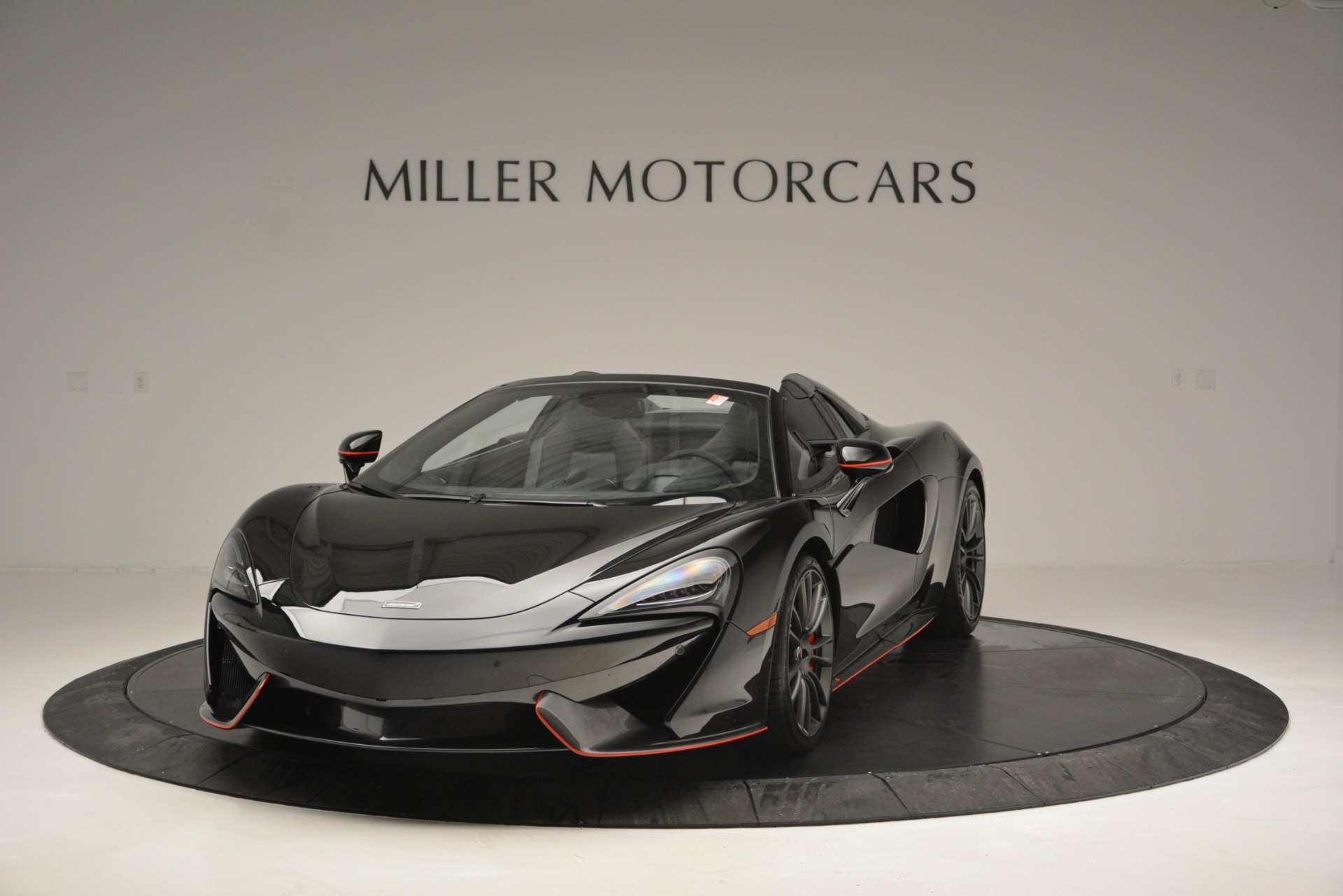 Used 2018 McLaren 570S Spider for sale Sold at Pagani of Greenwich in Greenwich CT 06830 1