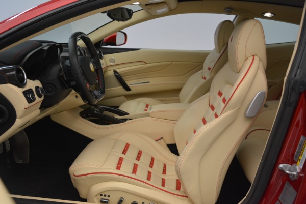 Used 2014 Ferrari FF for sale Sold at Pagani of Greenwich in Greenwich CT 06830 14