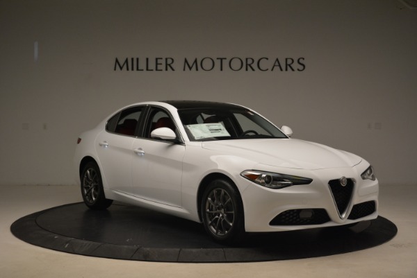 New 2018 Alfa Romeo Giulia Q4 for sale Sold at Pagani of Greenwich in Greenwich CT 06830 11