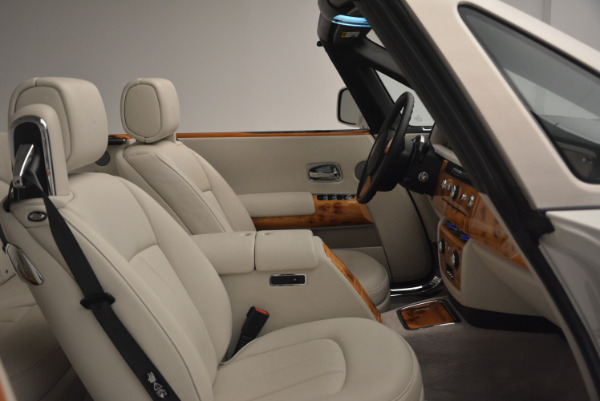 Used 2013 Rolls-Royce Phantom Drophead Coupe for sale Sold at Pagani of Greenwich in Greenwich CT 06830 27