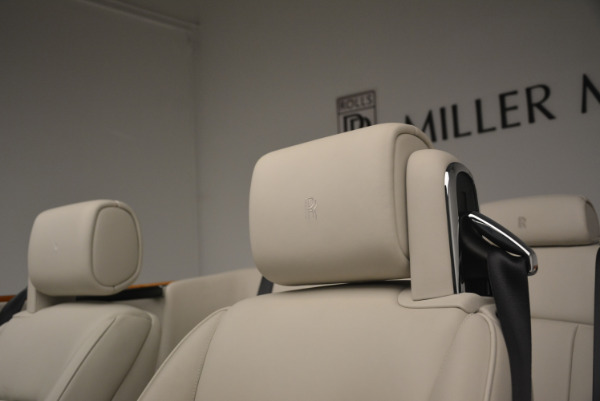 Used 2013 Rolls-Royce Phantom Drophead Coupe for sale Sold at Pagani of Greenwich in Greenwich CT 06830 28