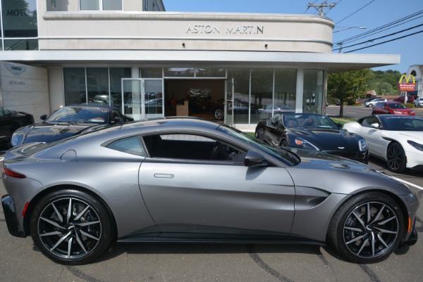 New 2019 Aston Martin Vantage for sale Sold at Pagani of Greenwich in Greenwich CT 06830 22