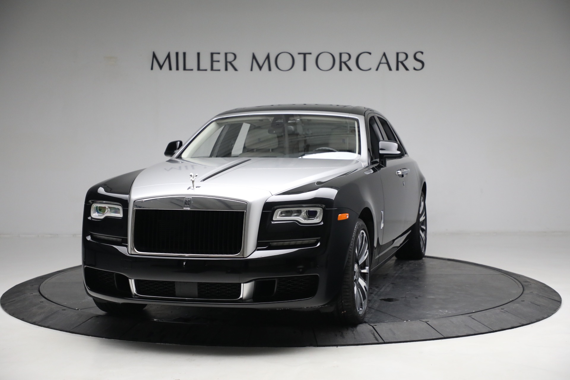 Used 2019 Rolls-Royce Ghost for sale $234,900 at Pagani of Greenwich in Greenwich CT 06830 1