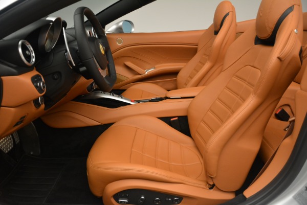 Used 2015 Ferrari California T for sale Sold at Pagani of Greenwich in Greenwich CT 06830 26