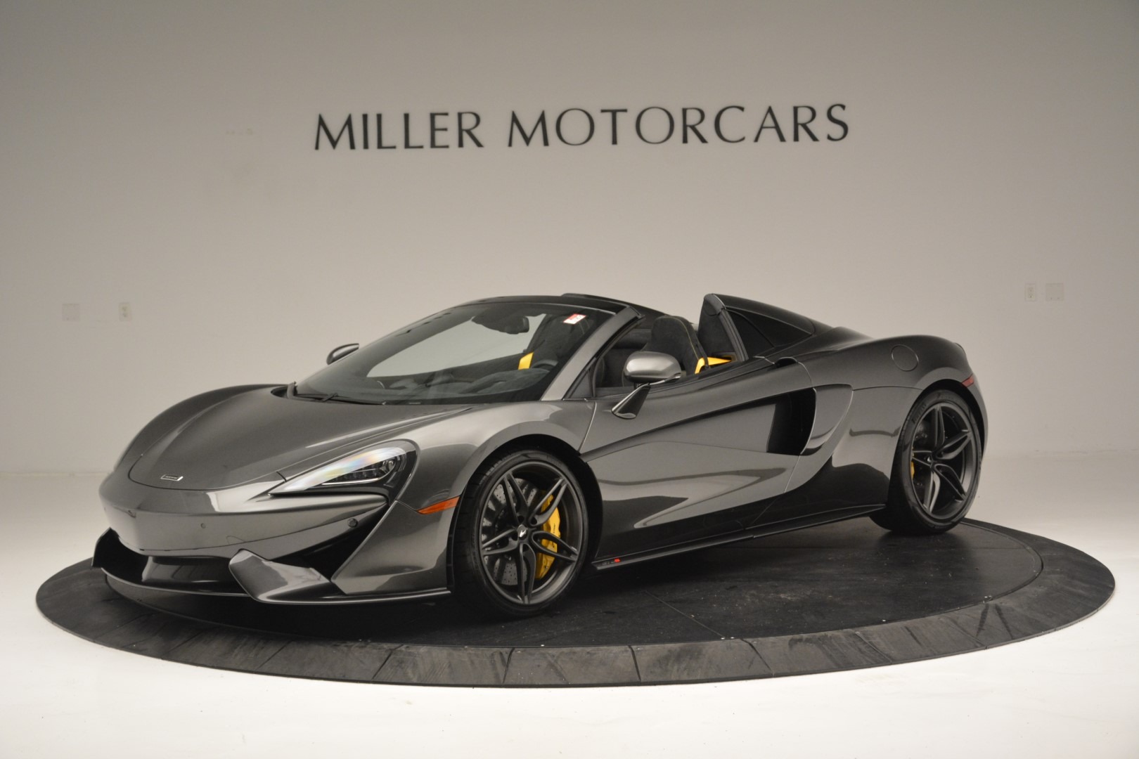 Used 2019 McLaren 570S Spider for sale Sold at Pagani of Greenwich in Greenwich CT 06830 1