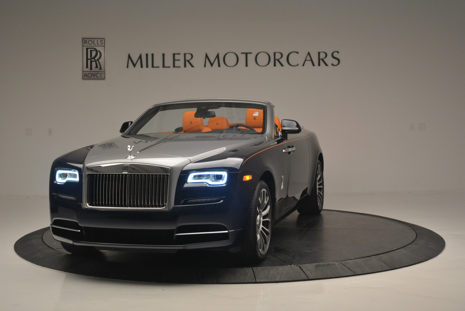 New 2019 Rolls-Royce Dawn for sale Sold at Pagani of Greenwich in Greenwich CT 06830 1