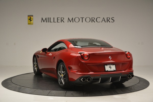 Used 2016 Ferrari California T for sale Sold at Pagani of Greenwich in Greenwich CT 06830 17