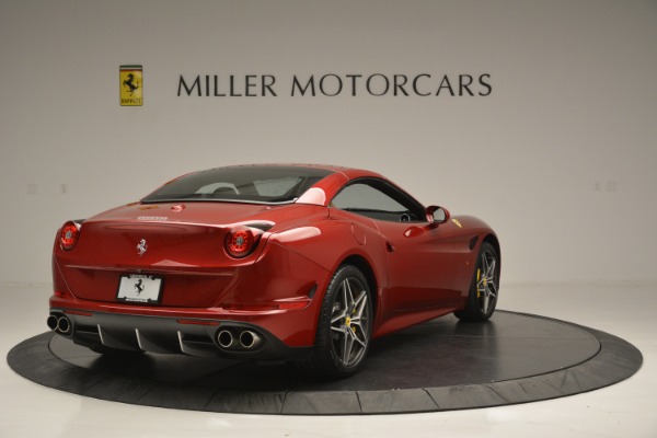 Used 2016 Ferrari California T for sale Sold at Pagani of Greenwich in Greenwich CT 06830 19