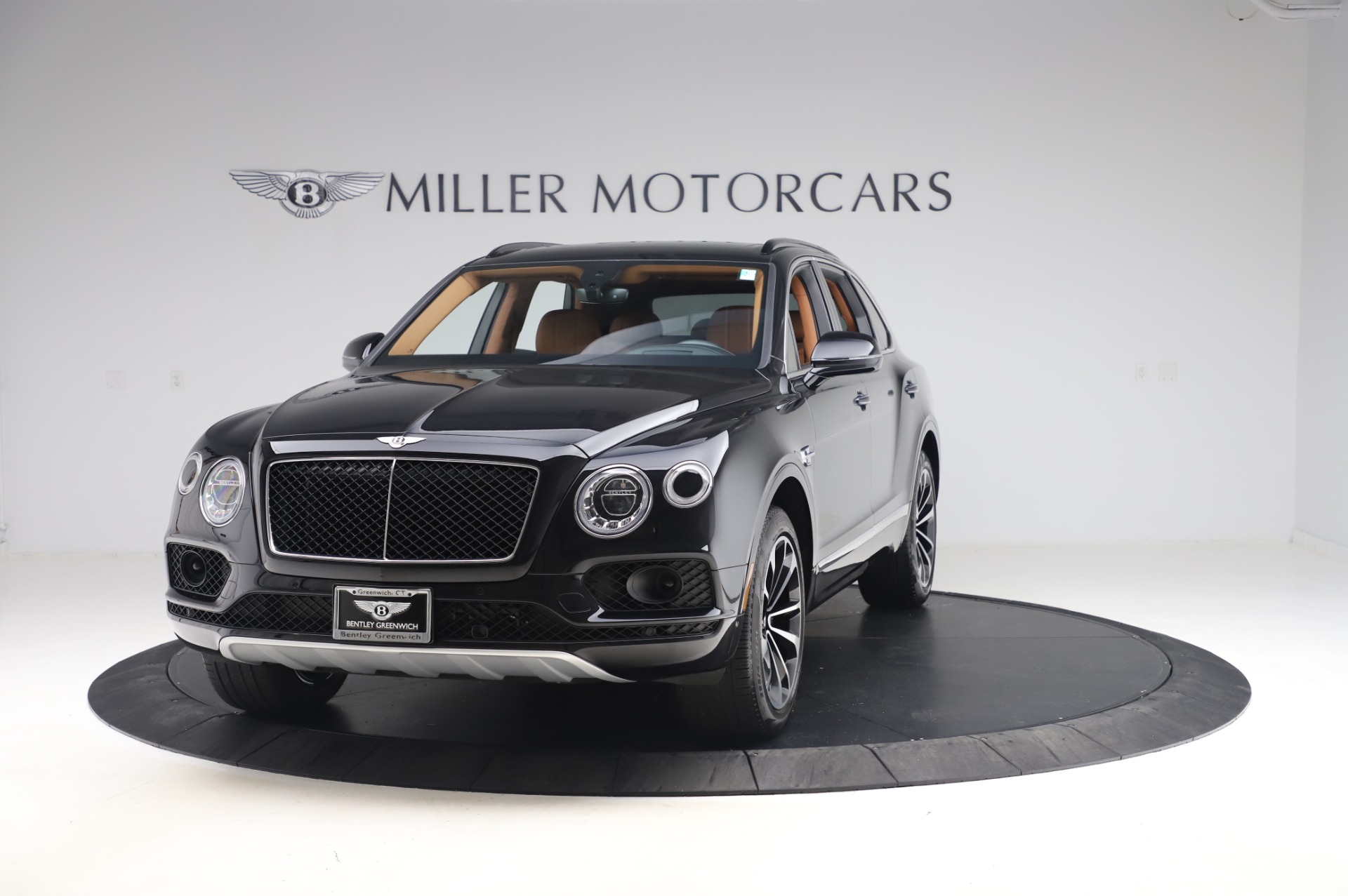 Used 2019 Bentley Bentayga V8 for sale Sold at Pagani of Greenwich in Greenwich CT 06830 1