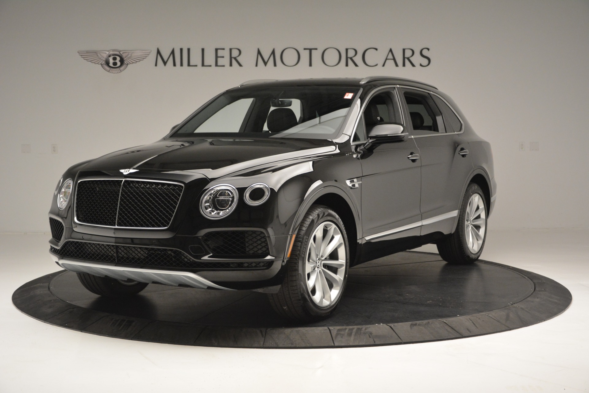 New 2019 Bentley Bentayga V8 for sale Sold at Pagani of Greenwich in Greenwich CT 06830 1