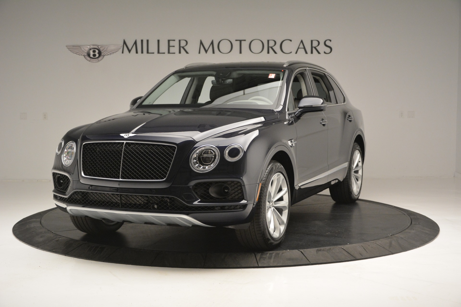 New 2019 Bentley Bentayga V8 for sale Sold at Pagani of Greenwich in Greenwich CT 06830 1