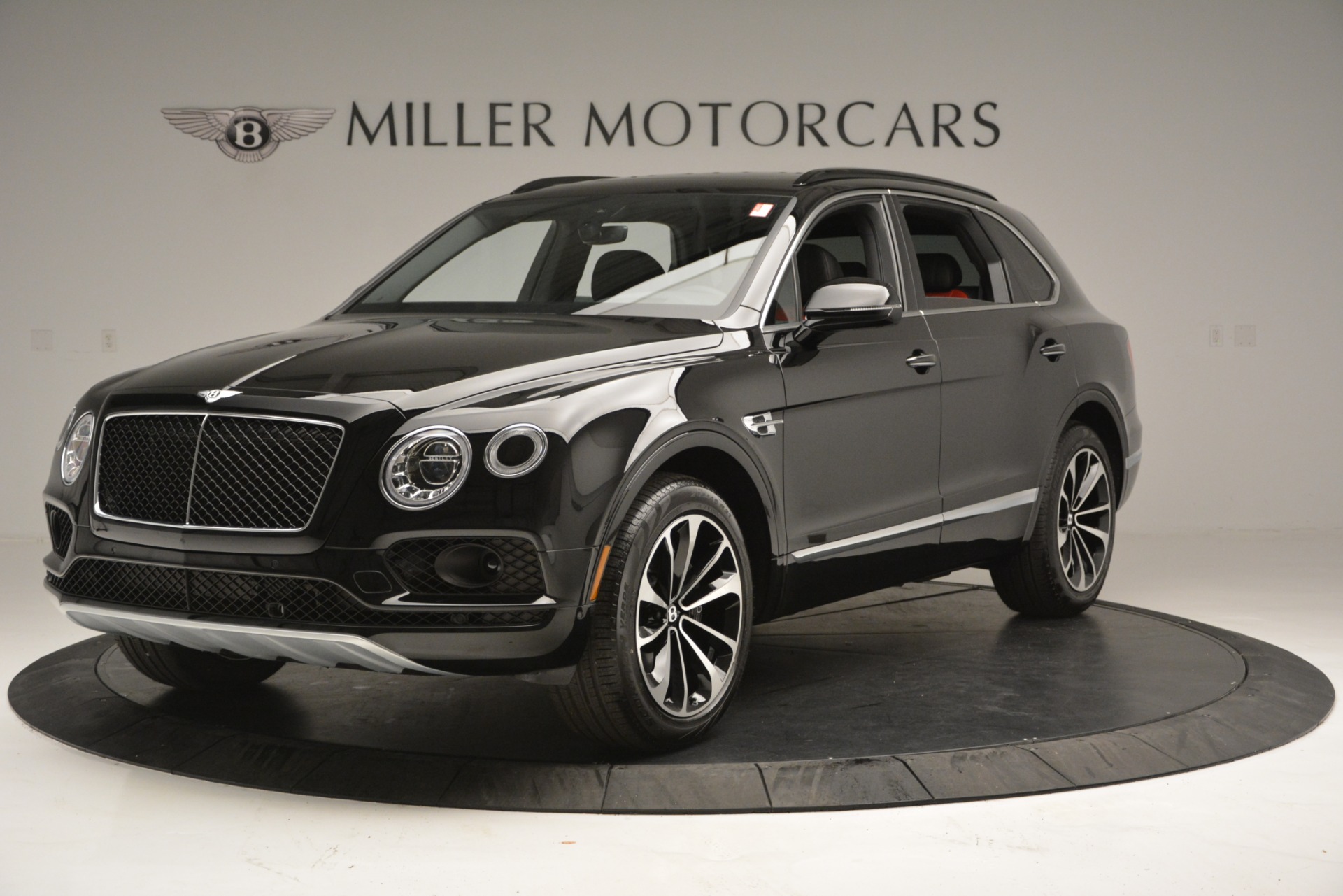 Used 2019 Bentley Bentayga V8 for sale Sold at Pagani of Greenwich in Greenwich CT 06830 1