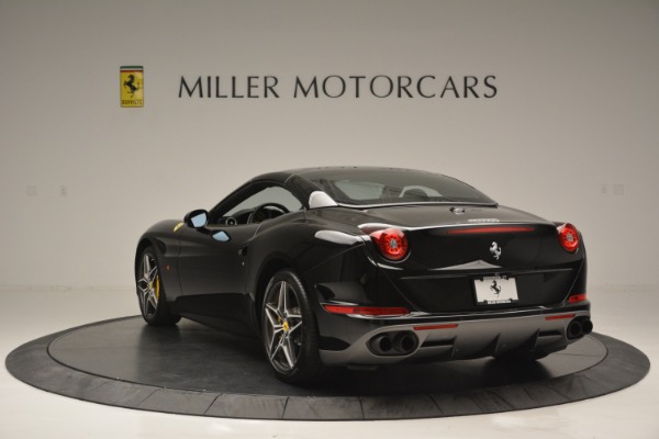 Used 2017 Ferrari California T Handling Speciale for sale Sold at Pagani of Greenwich in Greenwich CT 06830 17