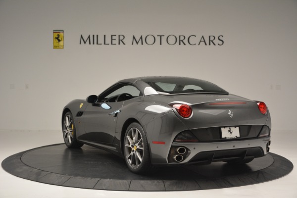 Used 2013 Ferrari California 30 for sale Sold at Pagani of Greenwich in Greenwich CT 06830 17