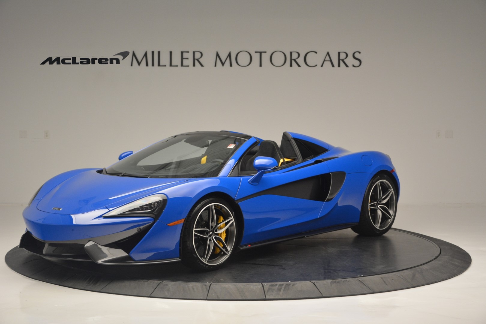 Used 2019 McLaren 570S Spider Convertible for sale Sold at Pagani of Greenwich in Greenwich CT 06830 1