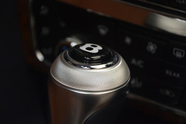 New 2018 Bentley Flying Spur V8 for sale Sold at Pagani of Greenwich in Greenwich CT 06830 26