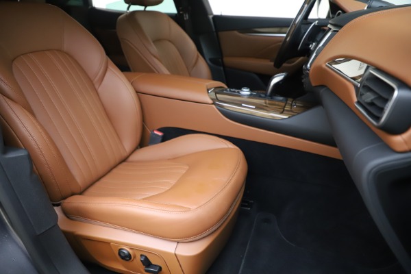 Used 2019 Maserati Levante Q4 GranLusso for sale Sold at Pagani of Greenwich in Greenwich CT 06830 24