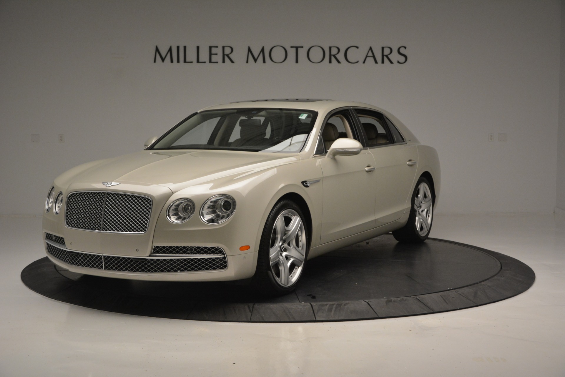 Used 2014 Bentley Flying Spur W12 for sale Sold at Pagani of Greenwich in Greenwich CT 06830 1