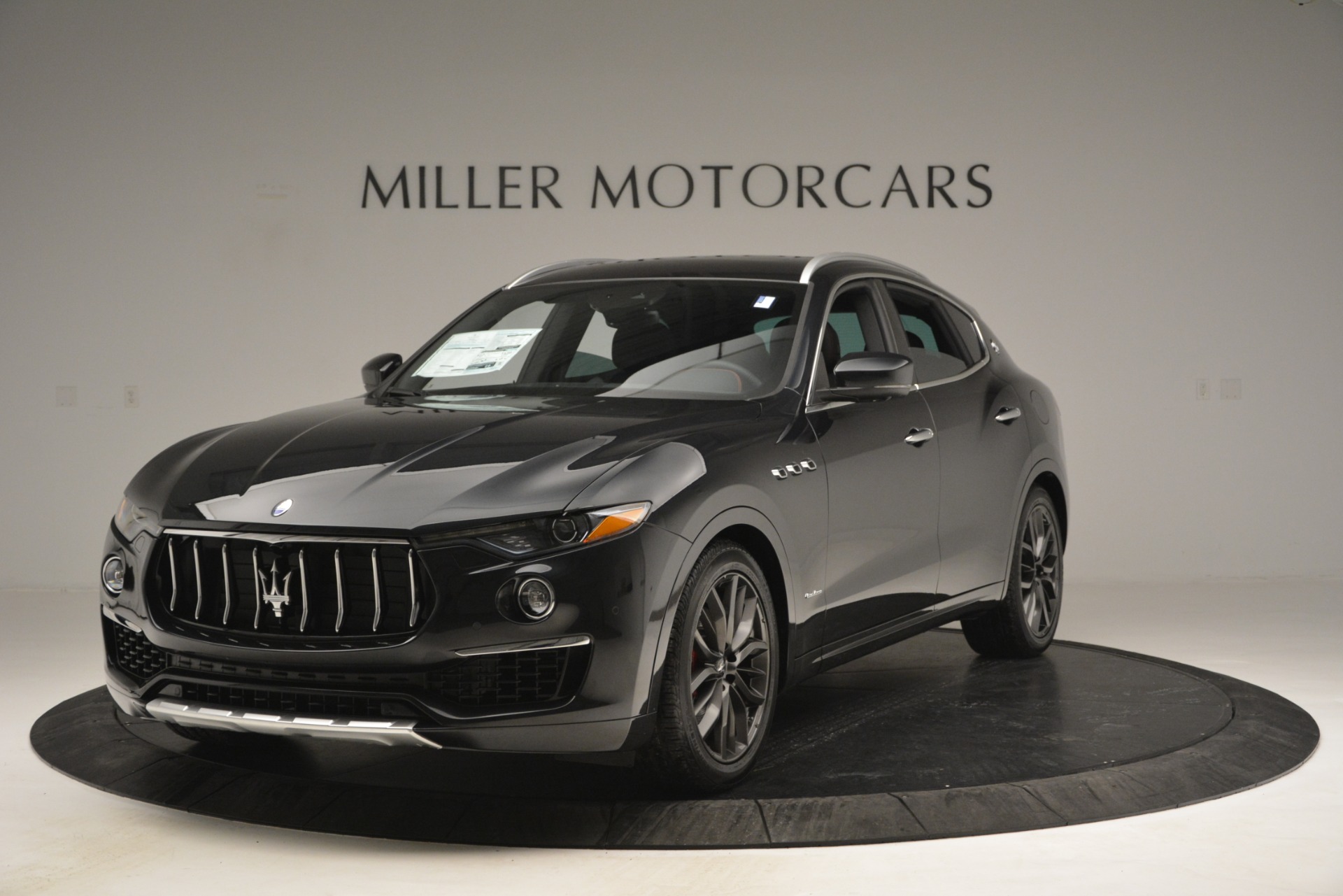 New 2019 Maserati Levante Q4 GranLusso for sale Sold at Pagani of Greenwich in Greenwich CT 06830 1