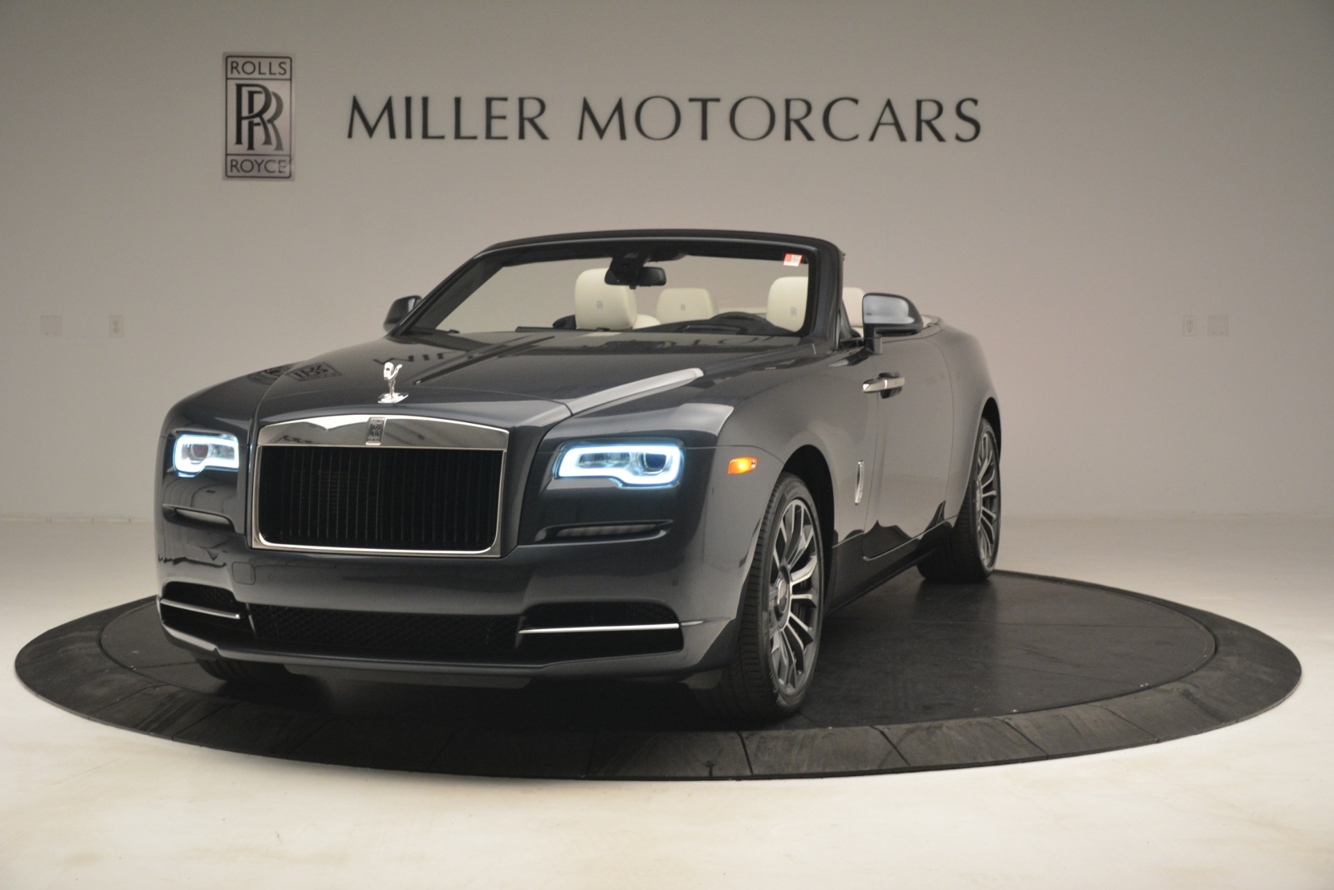 New 2019 Rolls-Royce Dawn for sale Sold at Pagani of Greenwich in Greenwich CT 06830 1