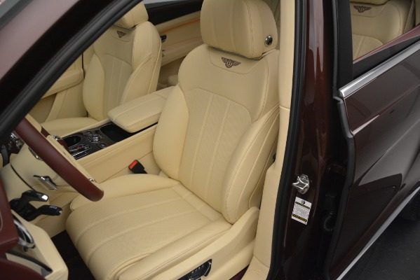 New 2019 Bentley Bentayga V8 for sale Sold at Pagani of Greenwich in Greenwich CT 06830 20