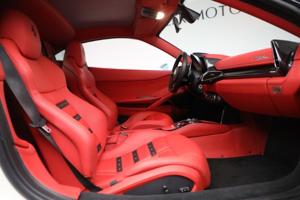Used 2012 Ferrari 458 Italia for sale Sold at Pagani of Greenwich in Greenwich CT 06830 15