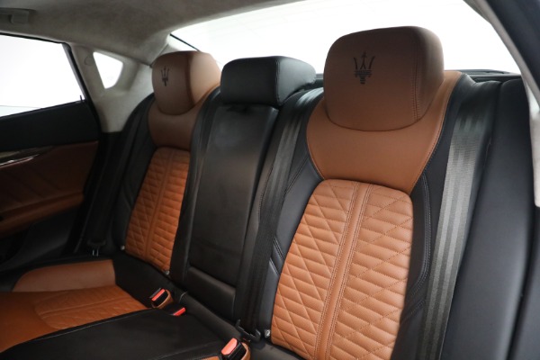 Used 2019 Maserati Quattroporte S Q4 GranLusso Edizione Nobile for sale Sold at Pagani of Greenwich in Greenwich CT 06830 17