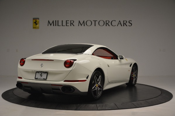 Used 2017 Ferrari California T Handling Speciale for sale Sold at Pagani of Greenwich in Greenwich CT 06830 19