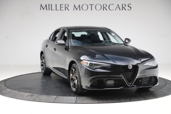 Used 2019 Alfa Romeo Giulia Sport Q4 for sale Sold at Pagani of Greenwich in Greenwich CT 06830 11