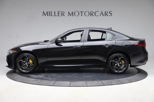 Used 2019 Alfa Romeo Giulia Sport Q4 for sale Sold at Pagani of Greenwich in Greenwich CT 06830 3