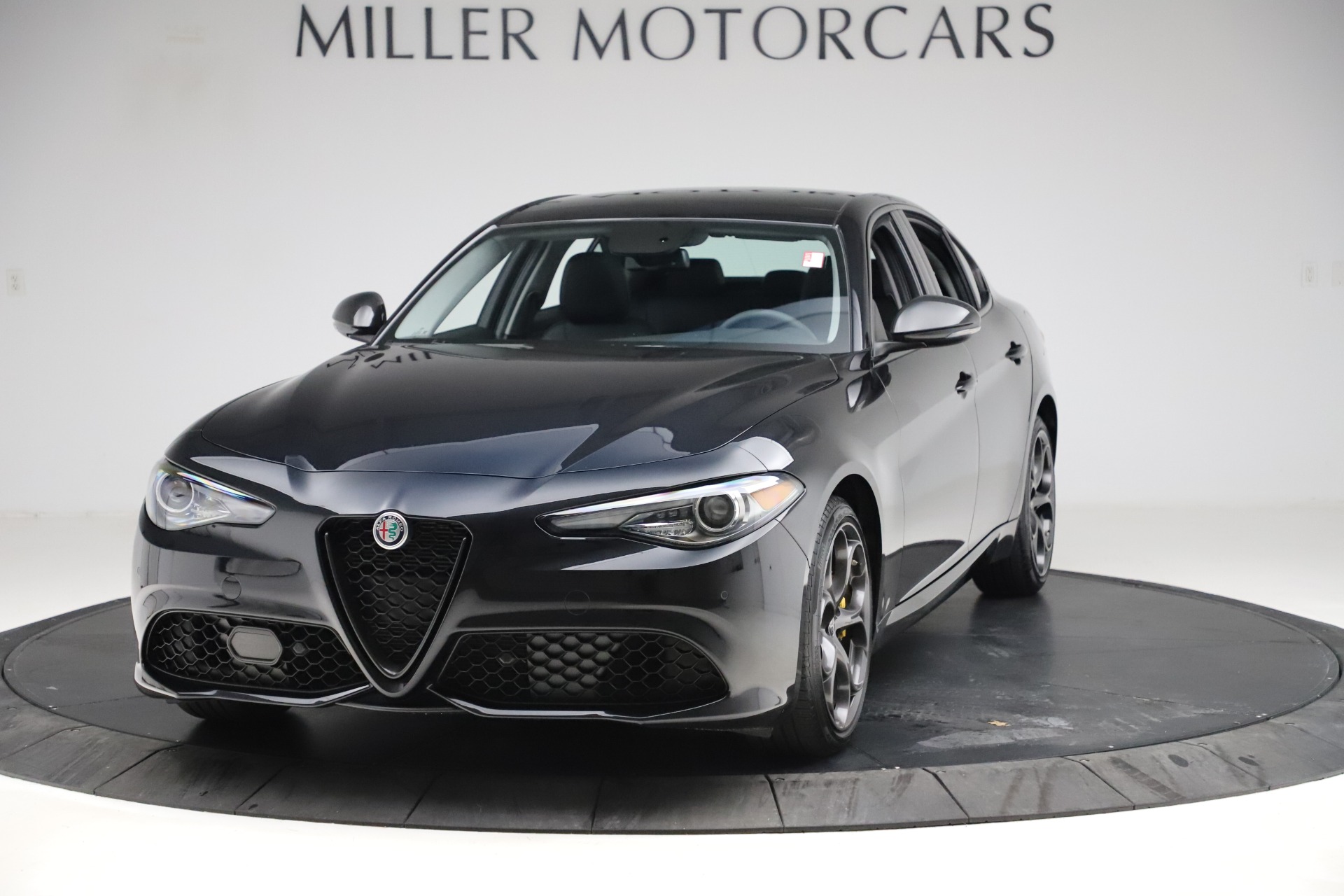 Used 2019 Alfa Romeo Giulia Sport Q4 for sale Sold at Pagani of Greenwich in Greenwich CT 06830 1