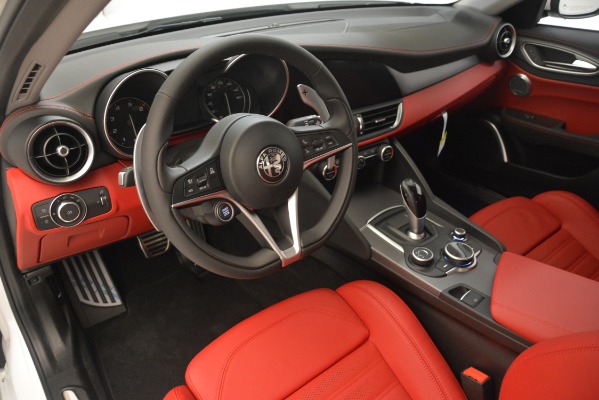 New 2019 Alfa Romeo Giulia Ti Sport Q4 for sale Sold at Pagani of Greenwich in Greenwich CT 06830 13