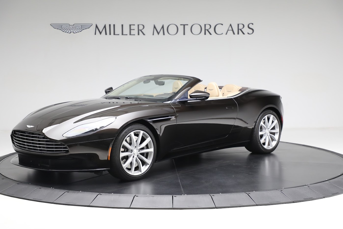 Used 2019 Aston Martin DB11 V8 for sale Sold at Pagani of Greenwich in Greenwich CT 06830 1