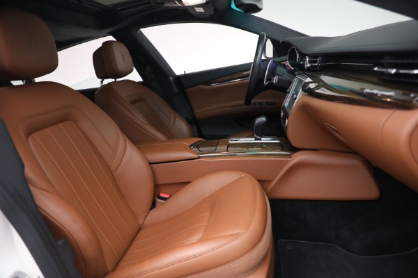 Used 2015 Maserati Quattroporte S Q4 for sale Call for price at Pagani of Greenwich in Greenwich CT 06830 20