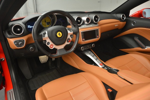 Used 2016 Ferrari California T Handling Speciale for sale Sold at Pagani of Greenwich in Greenwich CT 06830 24