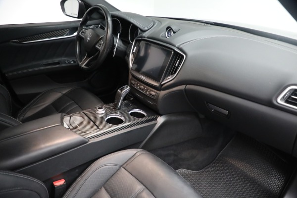 Used 2019 Maserati Ghibli S Q4 GranSport for sale Sold at Pagani of Greenwich in Greenwich CT 06830 18