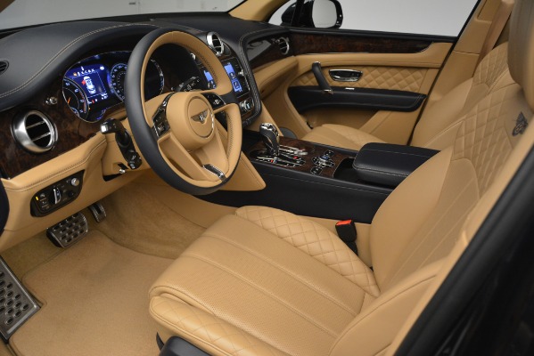 Used 2017 Bentley Bentayga W12 for sale Sold at Pagani of Greenwich in Greenwich CT 06830 17