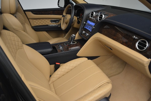 Used 2017 Bentley Bentayga W12 for sale Sold at Pagani of Greenwich in Greenwich CT 06830 25