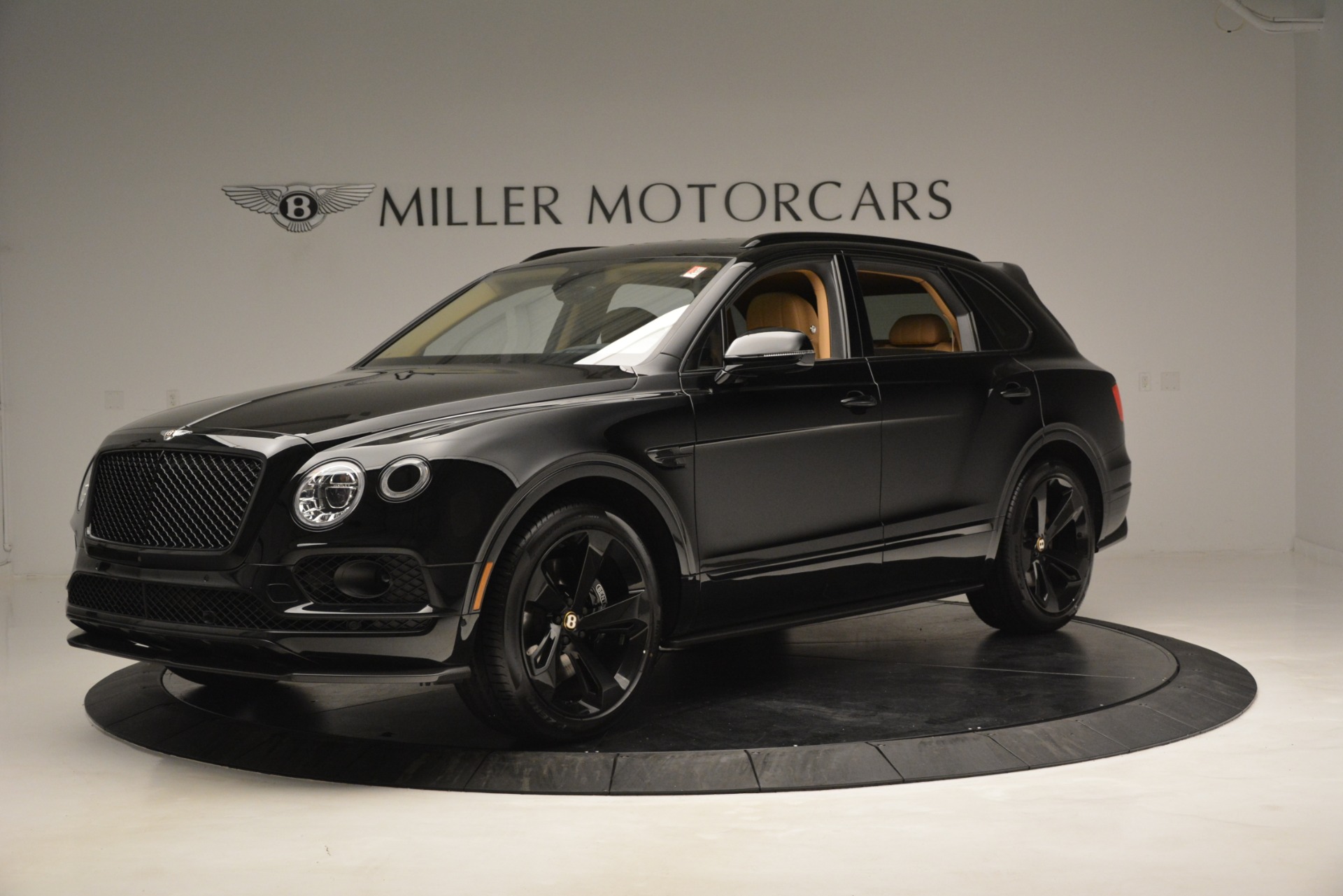 New 2019 Bentley Bentayga V8 for sale Sold at Pagani of Greenwich in Greenwich CT 06830 1