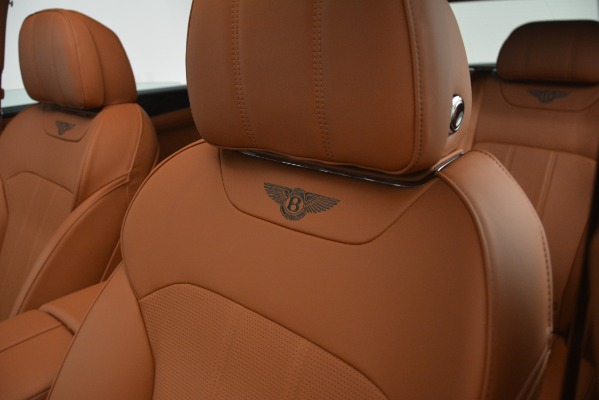 New 2019 Bentley Bentayga V8 for sale Sold at Pagani of Greenwich in Greenwich CT 06830 18