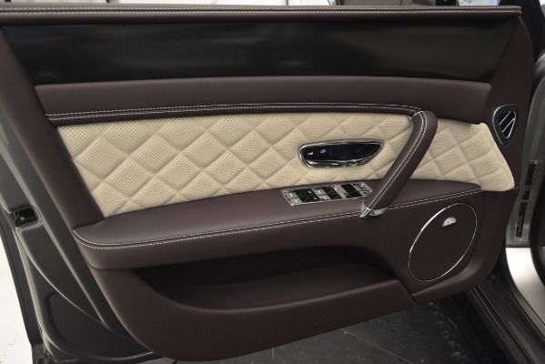 Used 2018 Bentley Flying Spur W12 S for sale Sold at Pagani of Greenwich in Greenwich CT 06830 17