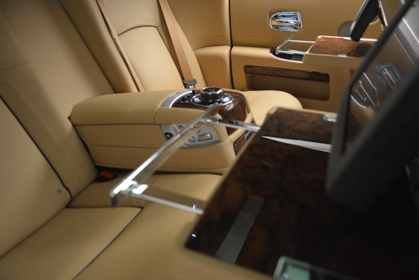 Used 2014 Rolls-Royce Ghost for sale Sold at Pagani of Greenwich in Greenwich CT 06830 24