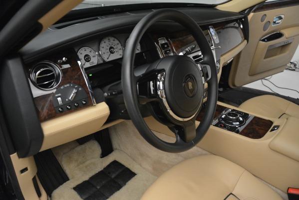 Used 2014 Rolls-Royce Ghost for sale Sold at Pagani of Greenwich in Greenwich CT 06830 28