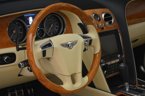 Used 2015 Bentley Flying Spur V8 for sale Sold at Pagani of Greenwich in Greenwich CT 06830 19
